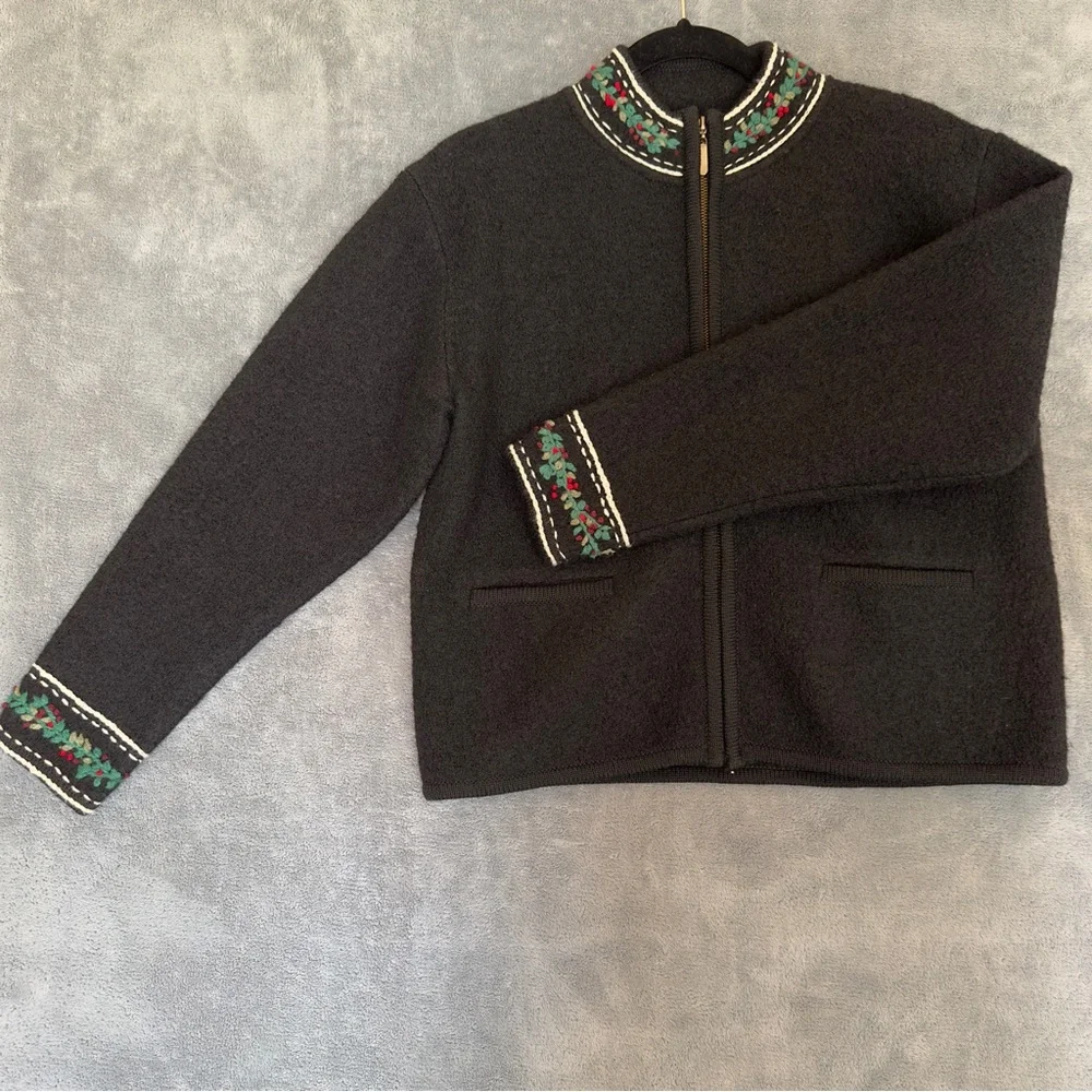 Vintage Alps 100% Wool Black Christmas Holiday Cardigan with Embroidered Accents